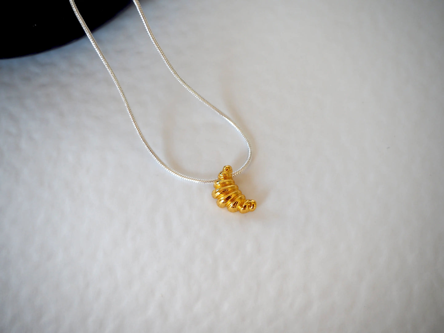 Halskette Croissant Marli Designstudio