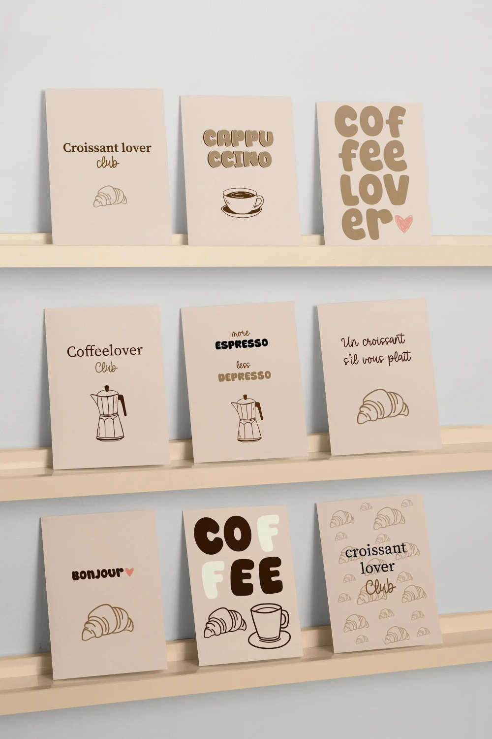 Postkarte „Bonjour Croissant“ Marli Designstudio